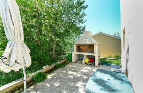 Nin Apartment | Apartment Nin 13172c