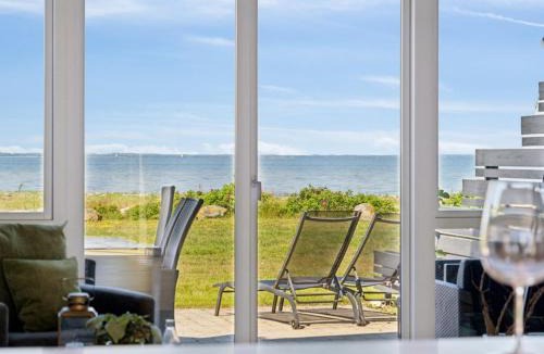 Assens Apartment | Apartment Ninne - 50m from the sea by Interhome