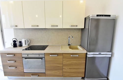 Tar Apartment | Apartment NOA4 Poreč-Tar pool, balcony, games room, Wi-Fi, barbecue