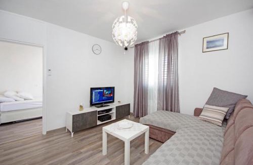 Istok Apartment | Apartment Nugal
