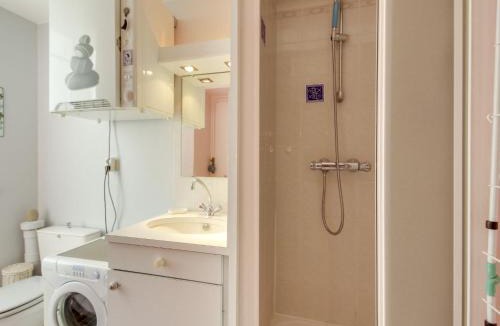 Courtoisville-Sillon-Moka Apartment | Apartment Océan by Interhome