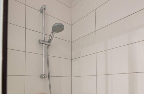 Quartier de la Folie-Mericourt Apartment | Apartment of 26 m2 near the park of Belleville