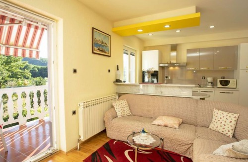 Pican Apartment | Apartment Olivia by Interhome
