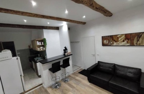 Nans-les-Pins House | Apartment on Chemin des ROYS