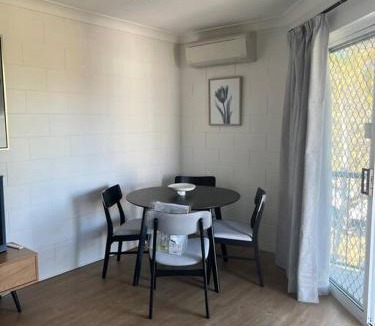 West End Apartment | Apartment on Henry