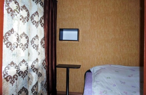 Engels Apartment | Apartment on M