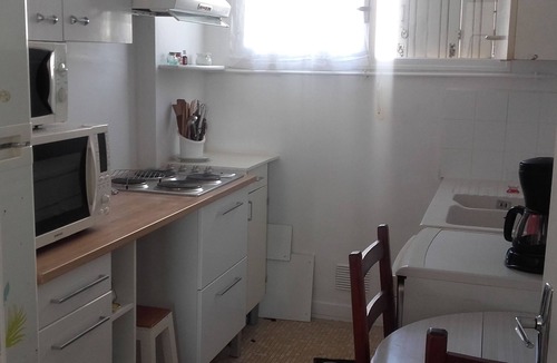 Pontlieue - Rocade Apartment | Apartment on the ground floor over-high (8 steps)