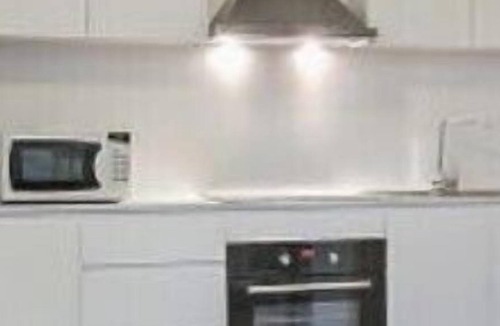 Castle Hill Apartment | Apartment on the Hill