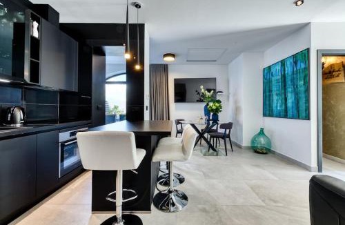 Babin Kuk Apartment | Apartment One B with Heated Private pool