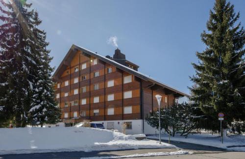 Villars-sur-Ollon Apartment | Apartment Opale 4 by Interhome