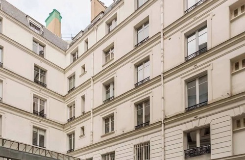Quartier du Faubourg-Montmartre Apartment | Apartment Opera Drouot One