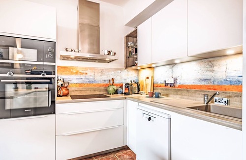 Saint-Jean-de-Luz City Center Apartment | Apartment Orpia by Interhome