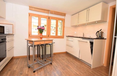 Murren Apartment | Apartment Ost by Interhome