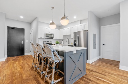 Auburn Apartment | Apartment over Target in Downtown Auburn - 210