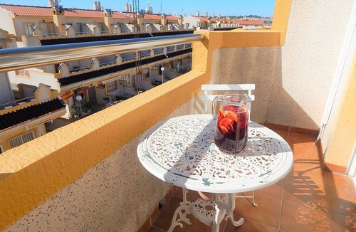 La Florida Apartment | Apartment overlooking large pool with private roof terrace, La Florida