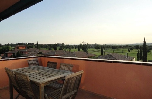 Navata Apartment | Apartment overlooking the golf course. Ideal for families looking for relaxation and tranquility.