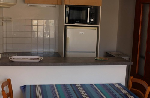 Valras-Plage Apartment | APARTMENT P2 SECOND FLOOR SEA VIEW NEAR THE BEACH