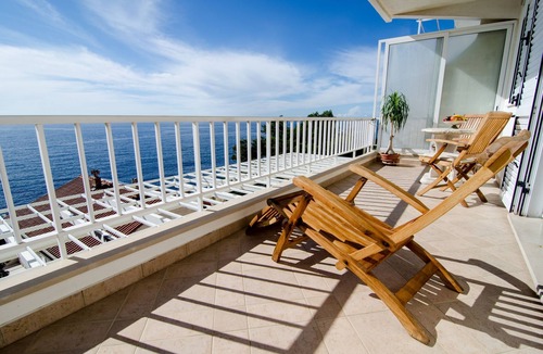 Gorica Apartment | Apartment Paco - Three-Bedroom Apartment with Balcony and Sea View