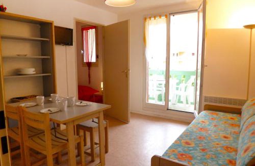 Le Barcares Apartment | Apartment Palm Beach-2 by Interhome