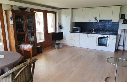 Krattigen Apartment | Apartment Panoramaferienwohnung Waldkircher by Interhome