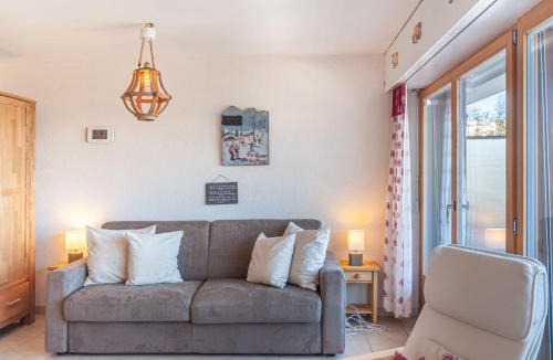 Saint-Pierre-de-Clages Apartment | Apartment Panoramic B1 by Interhome