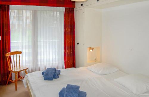Saint-Pierre-de-Clages Apartment | Apartment Panoramic G4 by Interhome