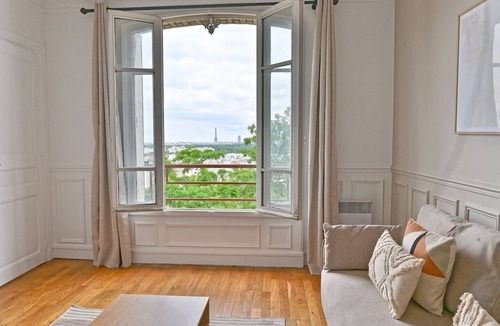 Puteaux Apartment | Apartment Panoramic view of the capital