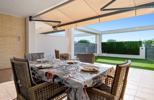 San Jorge Apartment | Apartment 'Panorámica Golf Resort' with Shared Pool, Wi-Fi and Air Conditioning