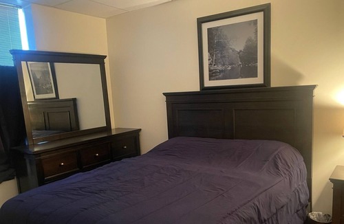 Walton Apartment | Apartment, parks