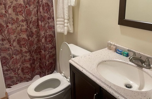 Walton Apartment | Apartment, parks