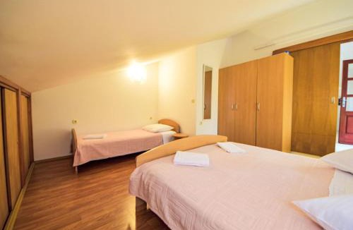 Prigradica Apartment | Apartment Peric-2 by Interhome