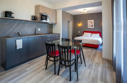 Sainte-Tulle Apartment | Apartment "Perle et Nuage