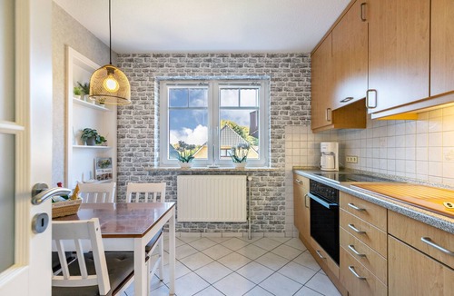 Pahlen Apartment | Apartment 'Perle Im Eidertal' with Balcony and Wi-Fi