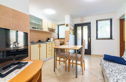 Bogovici Apartment | Apartment Pero - 2 (Kvarner - Malinska)