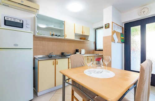 Bogovici Apartment | Apartment Pero - 2 (Kvarner - Malinska)