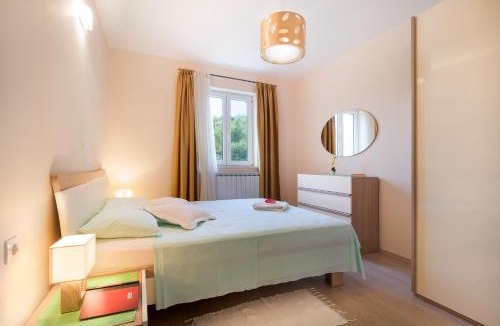 Zvekovica House | Apartment Pina - A Home Away From Home