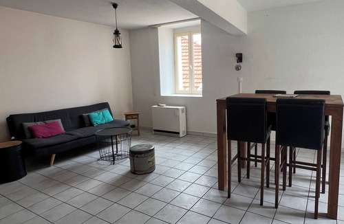 Gap Apartment | Apartment Piolit