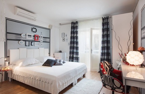 Donja luka Apartment | Apartment Plaza *** apartment in Makarska, BBQ grill