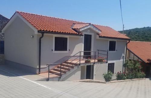 Golovik Apartment | Apartment Podini