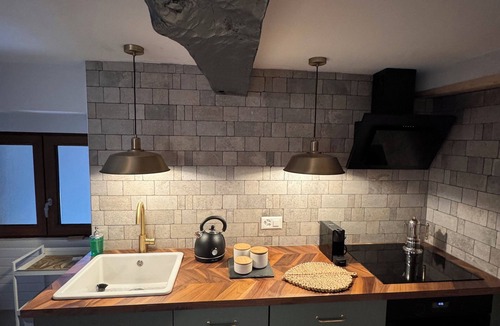 Granges Apartment | Apartment Poppy - Daillet - Hot Tub with amazing views.nChill hike bike ski…