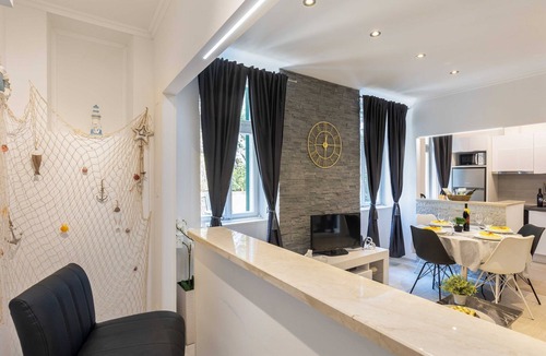 Gruz Apartment | Apartment Porat