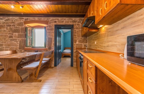 Drage Apartment | Apartment Porat