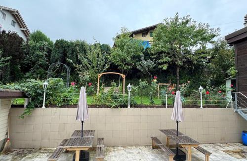 Gwatt Apartment | Apartment Pottery - Park view - for 5 guests