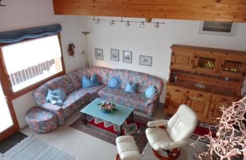 Maloja Apartment | Apartment Pra d'Sura Apt 141 by Interhome