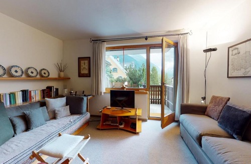 Samedan Apartment | Apartment Pradè