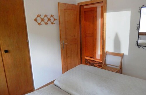 Saint-Pierre-de-Clages Apartment | Apartment Prameiraz 10 in Nendaz - 8 persons, 4 bedrooms