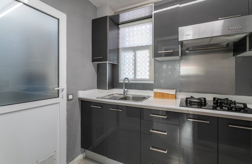 L'Albufereta Apartment | Apartment 'Primera Línea De Playa' with Shared Pool, Wi-Fi and Air Conditioning