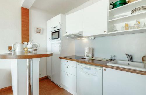 Cabourg Apartment | Apartment Prince Albert by Interhome