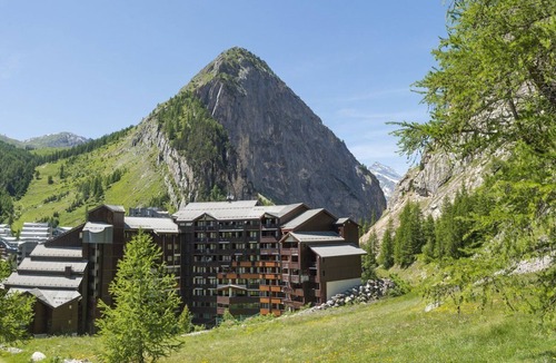 Val-d'Isere Apartment | Apartment – Private Bathroom with Bathtub