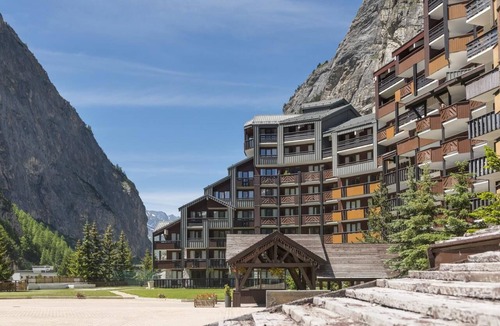 Val-d'Isere Apartment | Apartment – Private Bathroom with Bathtub